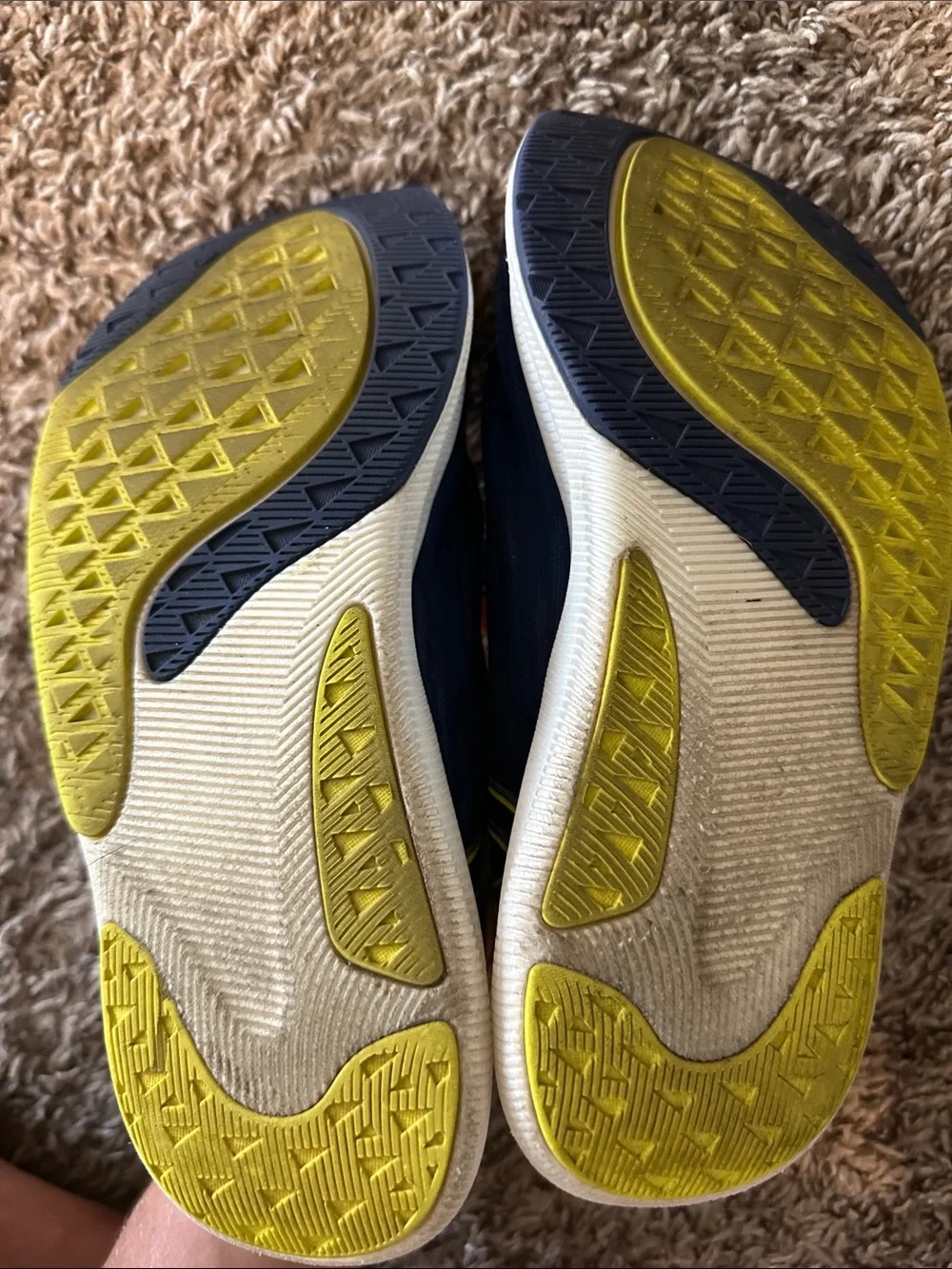 New Balance fuelcell rebel v2 running shoes 8